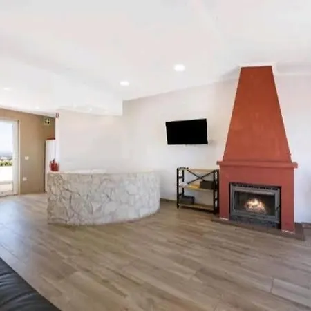 Prázdninový dům Casa Serra E Mar *